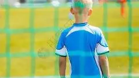 “网曝贪腐额达2万亿！前福利彩票中心主任遭调查！相当于每日中得500万，需连续中奖千年之久！”